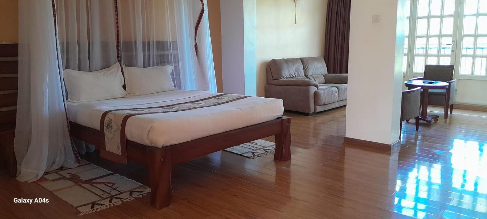 Esikar Gardens Hotel Narok 외부 사진
