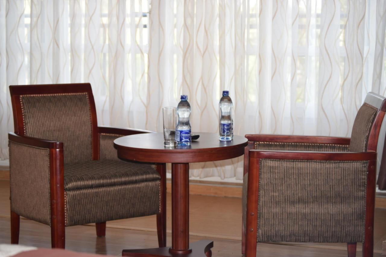 Esikar Gardens Hotel Narok 외부 사진