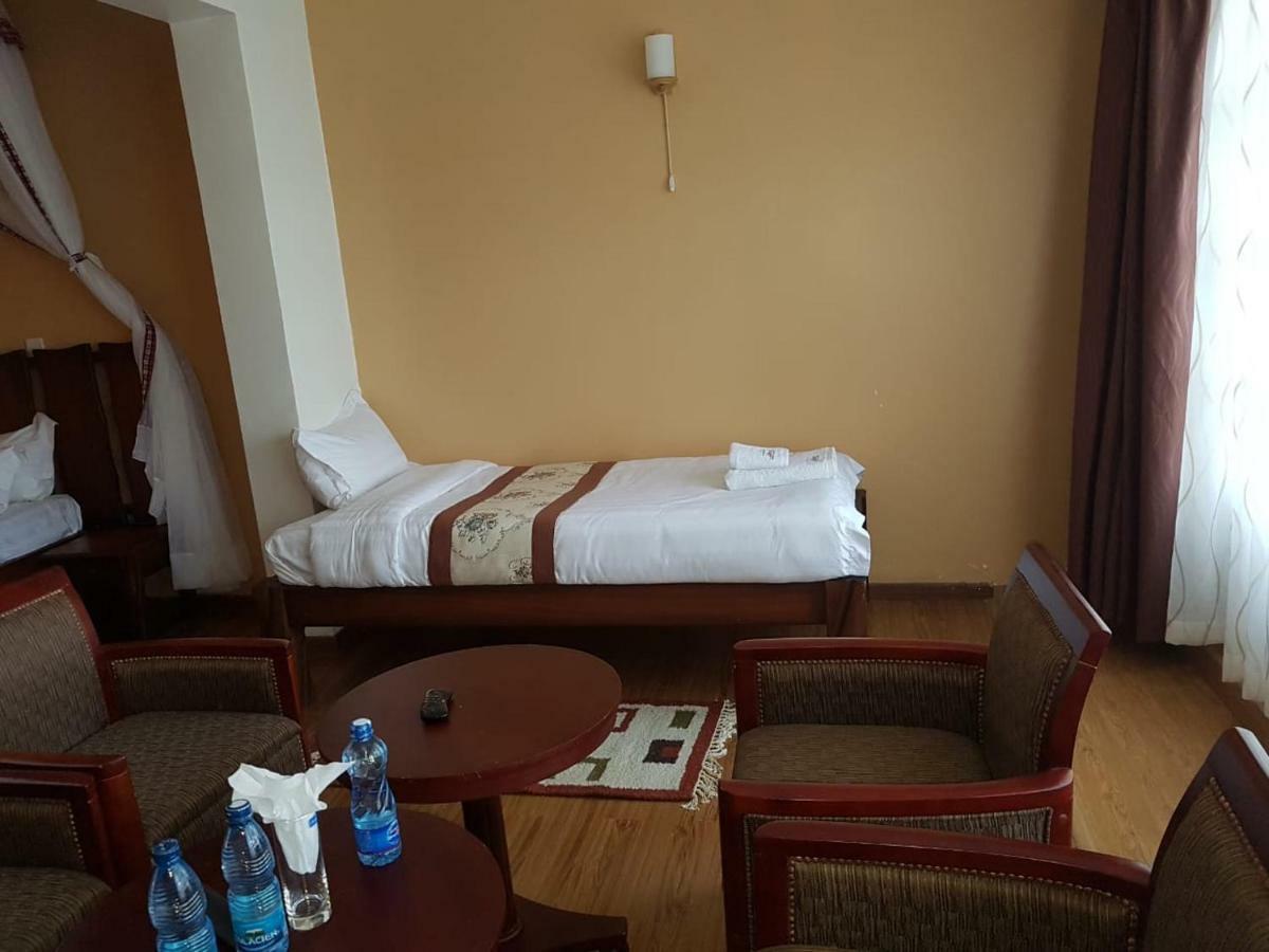 Esikar Gardens Hotel Narok 외부 사진
